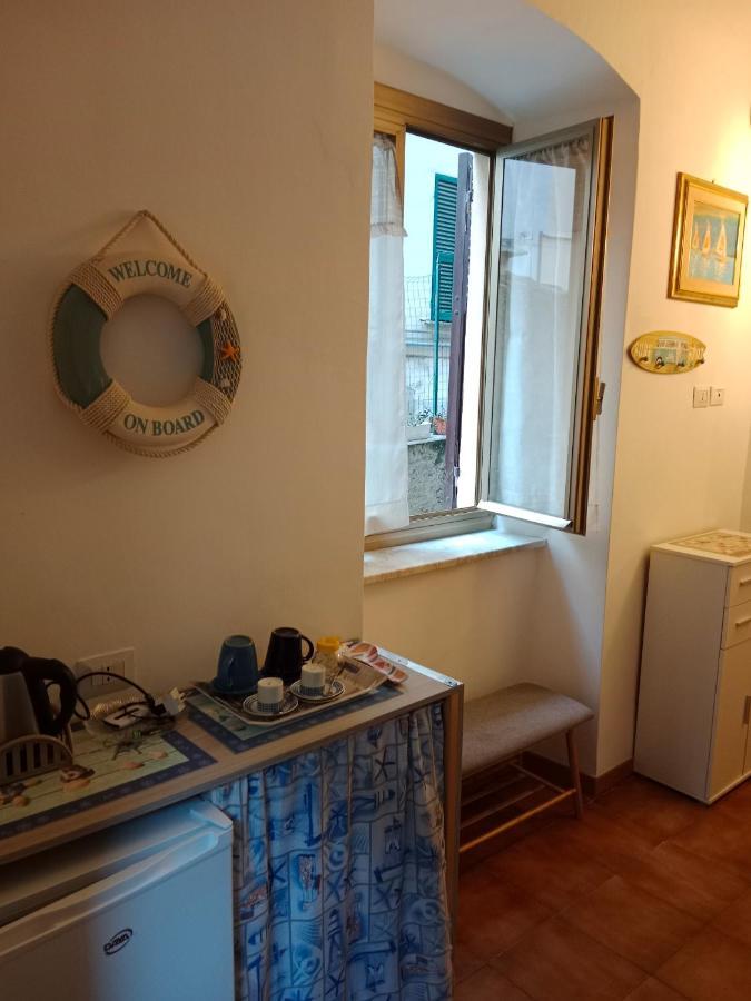 Molo 37 Apartment Специя Екстериор снимка